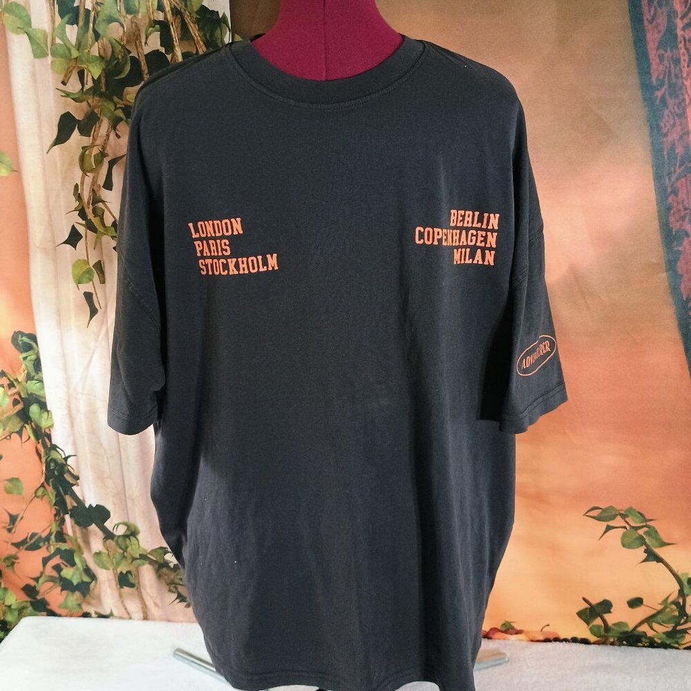 NWT: NOVAMEN Sz Lg Black Adventurer Oversized Graphic Tee Streetwear Essential